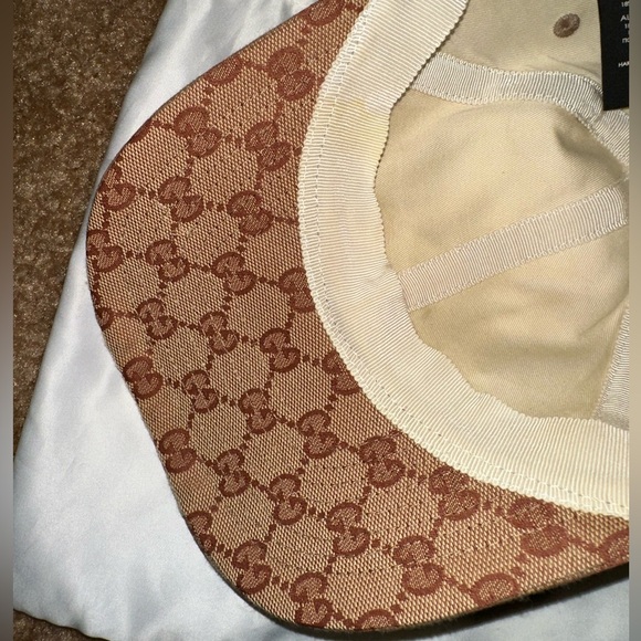 Gucci New York Yankees Hat - Picture 8 of 9